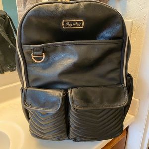 Black Itzy Ritzy diaper bag!